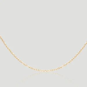 Elegance Essentials Chain Collection​​